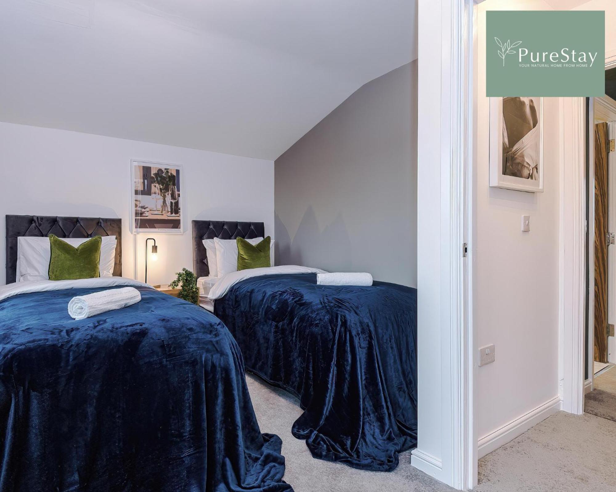 Stunning Five Bedroom Manchester House With Free Parking By Purestay Short Lets & Serviced Accommodation Exteriér fotografie