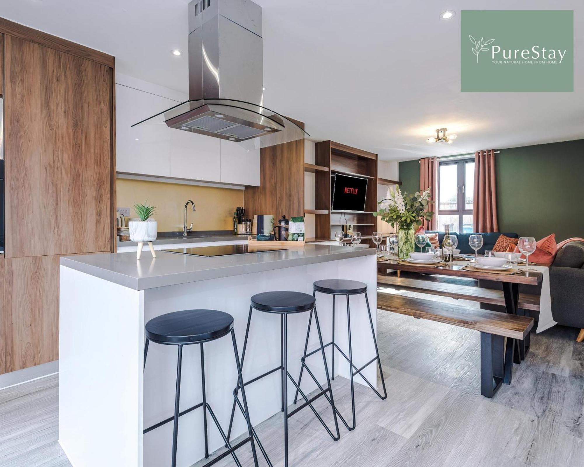 Stunning Five Bedroom Manchester House With Free Parking By Purestay Short Lets & Serviced Accommodation Exteriér fotografie