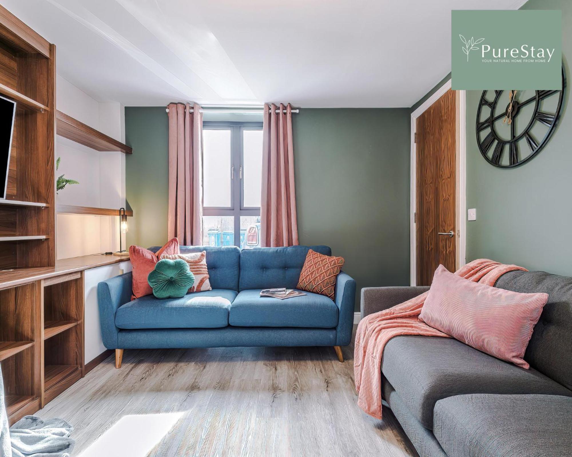 Stunning Five Bedroom Manchester House With Free Parking By Purestay Short Lets & Serviced Accommodation Exteriér fotografie