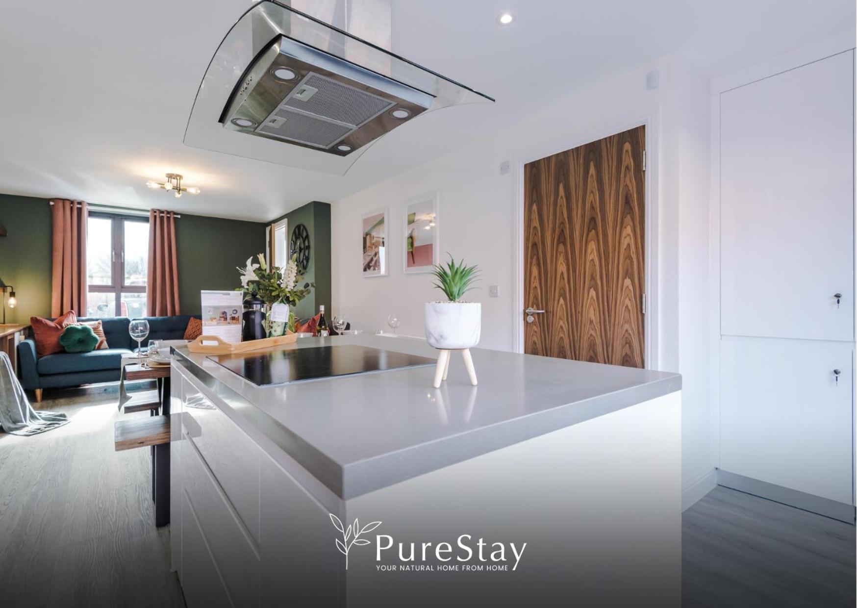 Stunning Five Bedroom Manchester House With Free Parking By Purestay Short Lets & Serviced Accommodation Exteriér fotografie